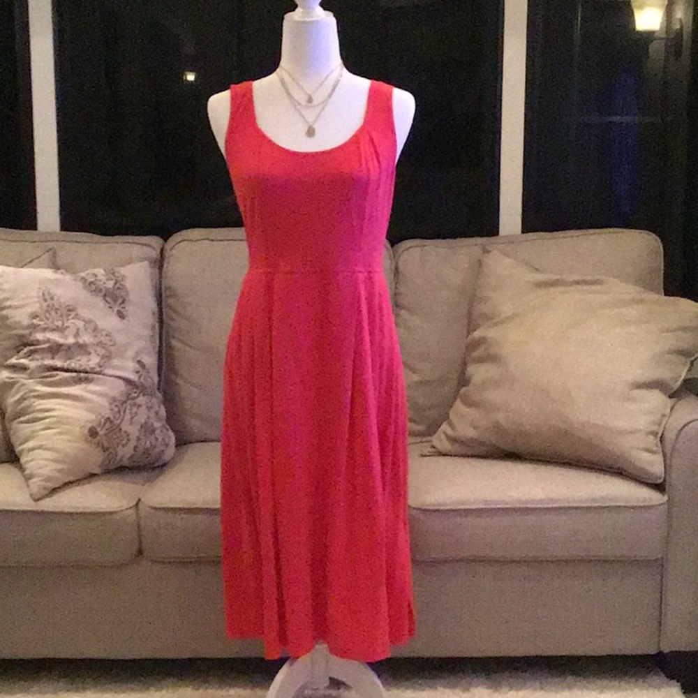 Hot pink summer dress 🌺